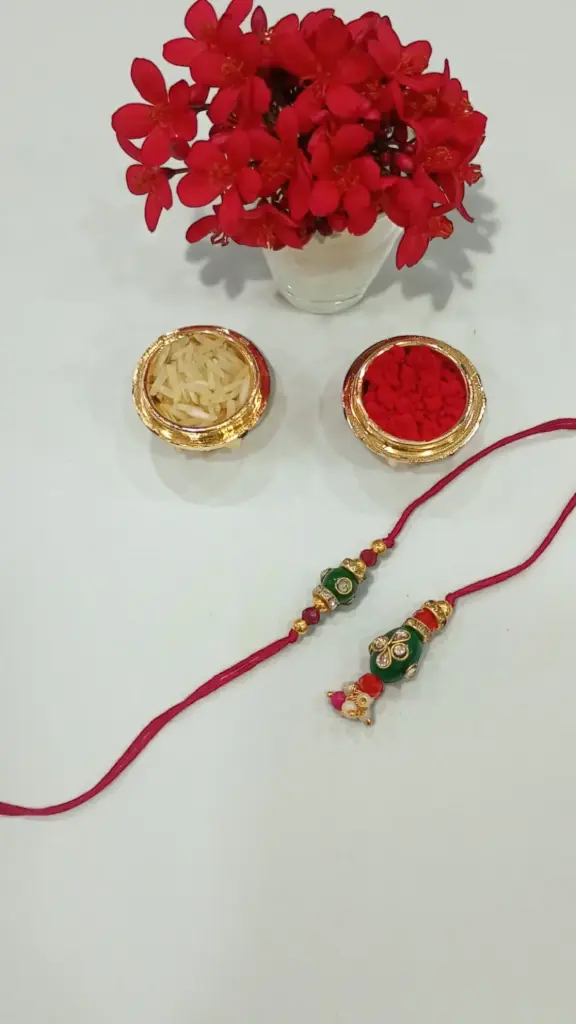 Signature Handcrafted Bhai-Bhabhi Rakhi