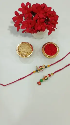 [GAF-RAK-RAK-HAN-0026] Signature Handcrafted Rakhi